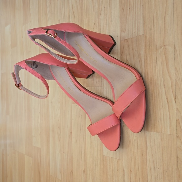Madden Girl Bella Block Heel Ankle-strap Buckle Coral Sandals Size 8M - Picture 1 of 10